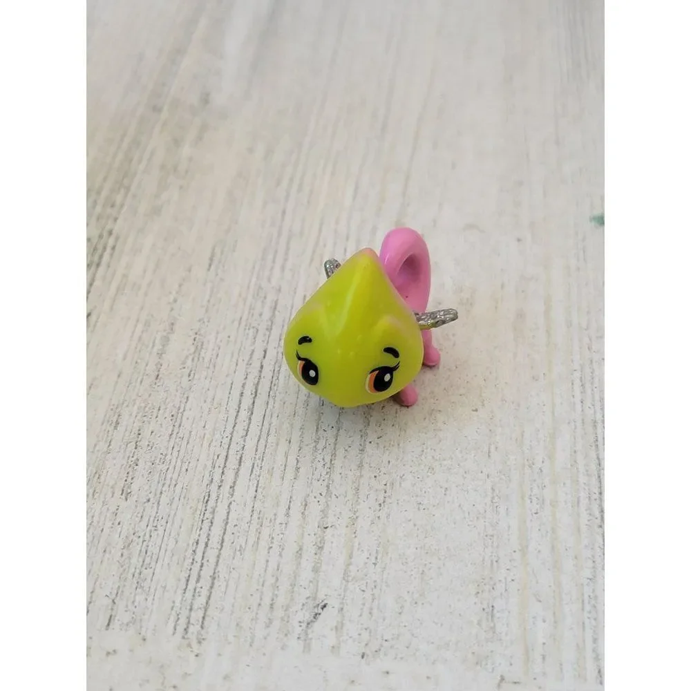 SML‎ hatchimals mini iguana glitter toy figure